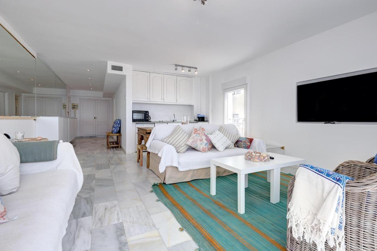 Puerto Banus Harbour View Apartment มาร์เบยา ภายนอก รูปภาพ